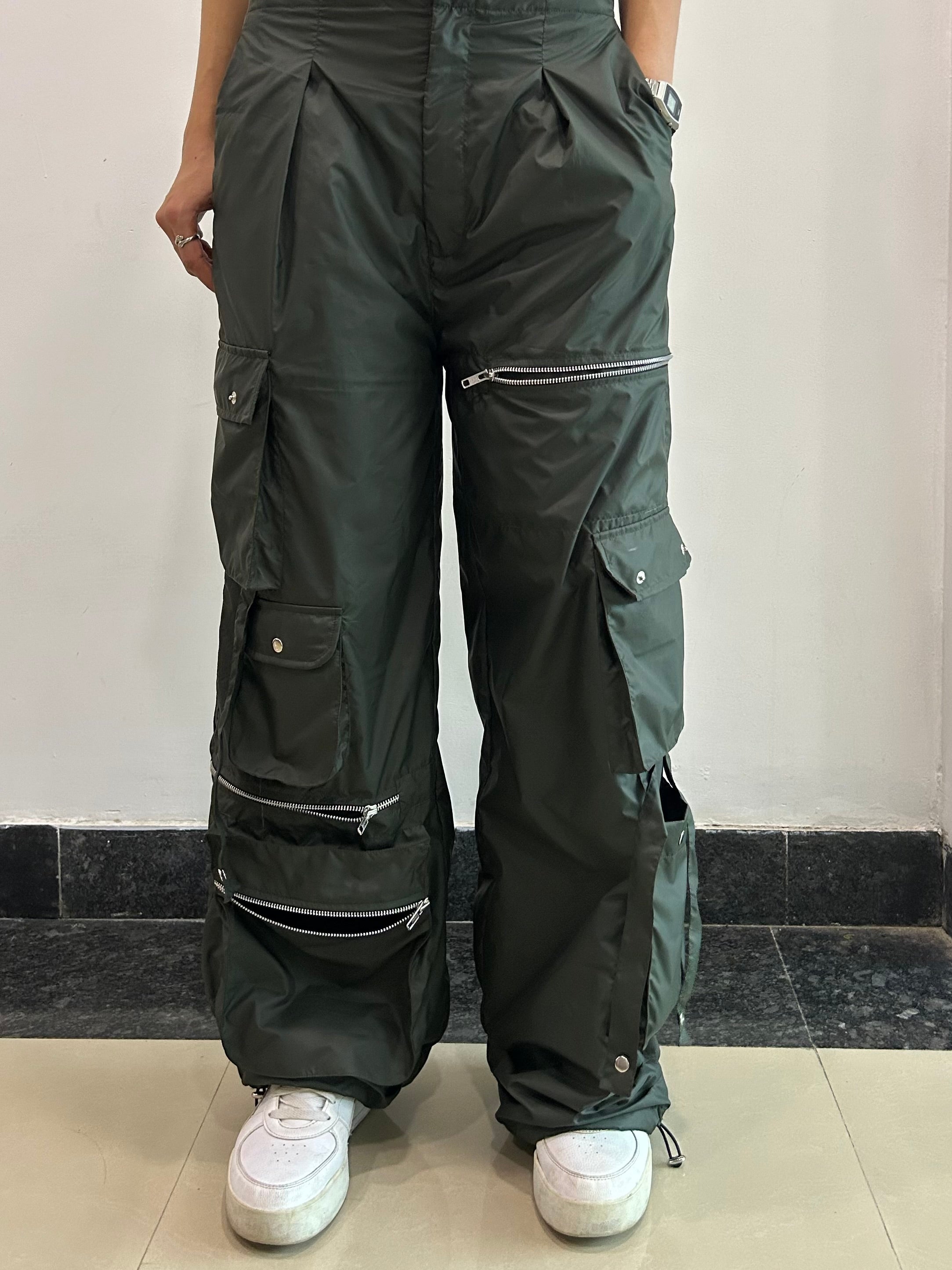 UNISEX PARACHUTE OVERSIZED CARGO PANTS